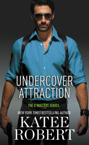 Review: Undercover attraction by Katee Robert