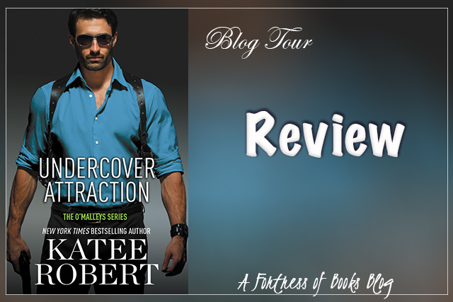 Review: Undercover attraction by Katee Robert