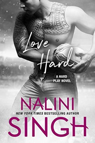 Review: Love Hard by Nalini Singh